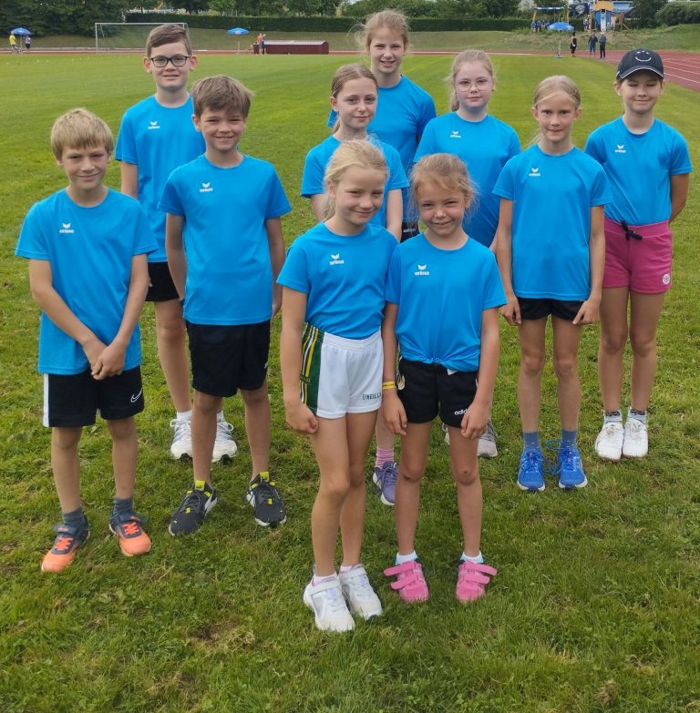 Zeitung U10_U12 gesamt