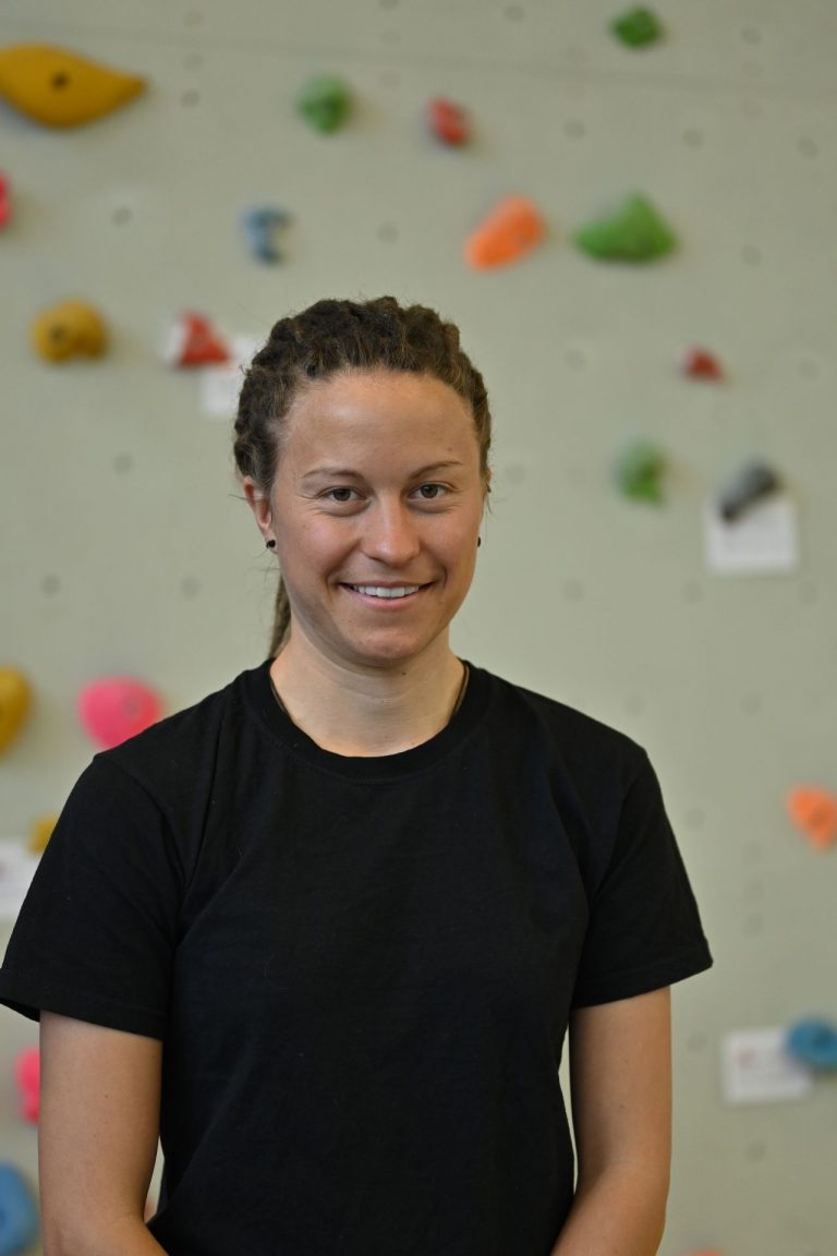01_Betreuer-Juliane-Ilg_Klettertrainer-C